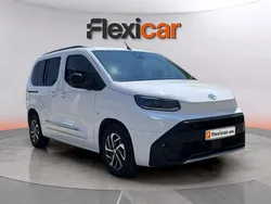 Blanco Usado 2024 Toyota Proace Verso Advance Familiar | 27.590 € (Un poco caro)