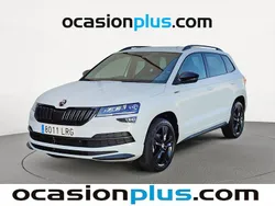 Blanco Usado 2021 Skoda Karoq SportLine SUV | 24.537 € (Un poco caro)
