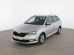 Gris Usado 2021 Skoda Fabia Ambition Familiar | 11.399 € (Precio justo)
