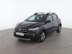 Gris Usado 2021 Dacia Sandero Comfort Utilitario | 15.799 € (Caro)