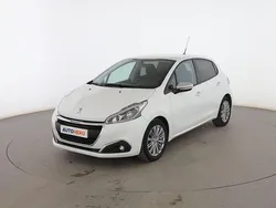 Blanco Usado 2017 Peugeot 208 Style Utilitario | 9499 € (Precio justo)