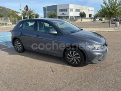 Gris / plata Usado 2023 VW Polo Life Berlina | 18.500 € (Precio justo)