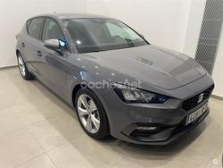 Gris / plata Usado 2023 Seat Leon Style Familiar | 21.000 € (Precio justo)