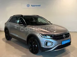 Gris plata Usado 2024 VW T-Roc SUV | 31.900 € (Caro)