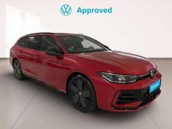 Rojo Usado 2024 VW Passat R-line Familiar | 39.990 € (Precio justo)