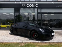 Negro Usado 2022 Porsche 911 Carrera 4 Coupe | 133.900 €