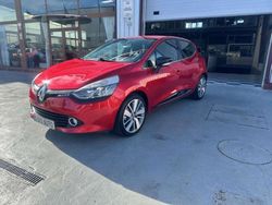 Rojo Usado 2015 Renault Clio IV Utilitario | 10.500 € (Caro)