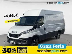 Blanco Usado 2023 Iveco Daily Berlina | 30.200 € (Precio justo)