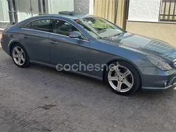 Violeta / lila Usado 2006 Mercedes CLS320 Berlina | 12.000 € (Caro)