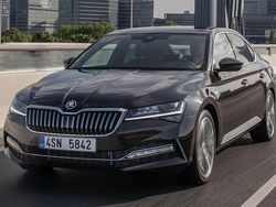Blanco Usado 2020 Skoda Superb Active Berlina | 14.990 € (Buen precio)