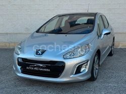 Gris / plata Usado 2011 Peugeot 308 Allure Berlina | 5500 € (Precio justo)