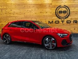 Rojo Usado 2024 Audi A3 Sportback Sport Berlina | 59.970 €