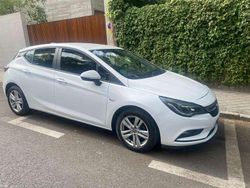 Blanco Usado 2017 Opel Astra Business Utilitario | 4900 €