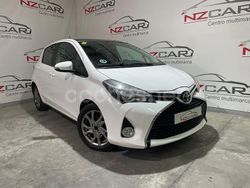Blanco Usado 2015 Toyota Yaris Advance Berlina | 9999 € (Un poco caro)