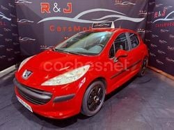 Rojo Usado 2009 Peugeot 207 Berlina | 4490 € (Precio justo)