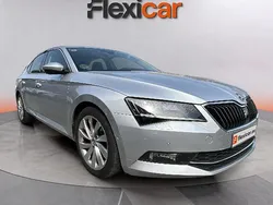 Gris Usado 2016 Skoda Superb Style Berlina | 17.490 € (Precio justo)