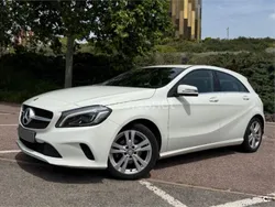 Blanco Usado 2015 Mercedes A180 Urban Berlina | 12.990 € (Precio justo)