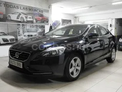 Negro Usado 2016 Volvo V40 Summum Familiar | 11.499 € (Precio justo)