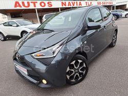 Gris / plata Usado 2020 Toyota Aygo X-play Utilitario | 12.990 € (Un poco caro)