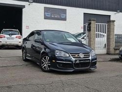 Gris Usado 2006 VW Jetta Advance Berlina | 4699 € (Precio justo)
