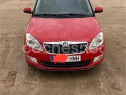 Rojo Usado 2012 Skoda Fabia Active Berlina | 5200 € (Precio justo)