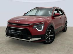 Rojo Usado 2024 Kia Niro SUV | 28.995 € (Caro)