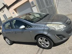 Gris / plata Usado 2013 Opel Corsa Selective Berlina | 4100 € (Precio justo)