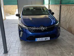 Azul Usado 2024 Renault Clio V Techno Berlina | 18.000 € (Precio justo)