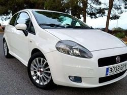 Blanco Usado 2009 Fiat Punto Active Utilitario | 4500 € (Buen precio)
