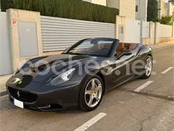 Gris / plata Usado 2011 Ferrari California Descapotable | 99.900 € (Caro)