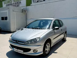 Gris / plata Usado 2003 Peugeot 206 Quiksilver Berlina | 2990 €