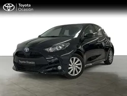 Negro Usado 2022 Toyota Yaris Hybrid Active Utilitario | 19.890 € (Precio justo)