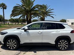 Blanco Usado 2023 Toyota Corolla Cross Style SUV | 32.900 € (Precio justo)