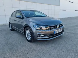 Gris / plata Usado 2020 VW Polo Sportline Berlina | 18.000 € (Precio justo)