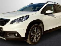 Blanco Usado 2016 Peugeot 2008 Allure SUV | 8900 € (Precio justo)