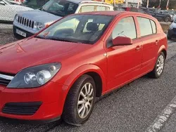 Rojo Usado 2007 Opel Astra Enjoy Utilitario | 1600 € (Buen precio)
