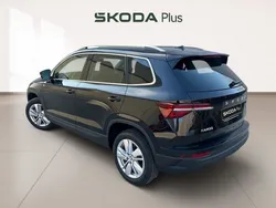 Negro Nuevo 2024 Skoda Karoq Selection SUV | 29.350 € (Precio justo)