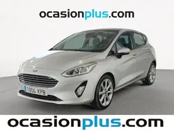 Gris plata Usado 2018 Ford Fiesta Titanium Utilitario | 10.891 € (Precio justo)