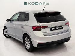 Gris / plateado Usado 2024 Skoda Fabia Selection Utilitario | 17.350 € (Buen precio)