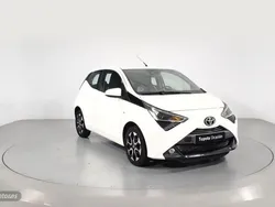 Blanco Usado 2021 Toyota Aygo X-play Utilitario | 13.200 € (Un poco caro)