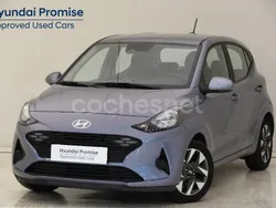 Azul Usado 2024 Hyundai i10 Utilitario | 15.490 € (Un poco caro)