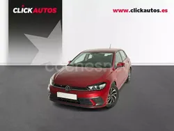 Rojo Usado 2023 VW Polo Life Berlina | 19.850 € (Precio justo)