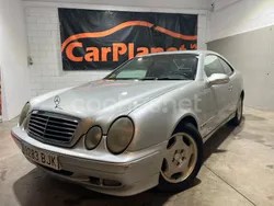 Gris / plata Usado 2000 Mercedes CLK200 Elegance Coupe | 3490 € (Buen precio)