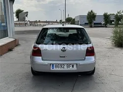 Gris / plata Usado 2001 VW Golf IV Highline Berlina | 3000 € (Precio justo)