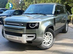 Verde Usado 2025 Land Rover Defender S SUV | 78.495 € (Un poco caro)