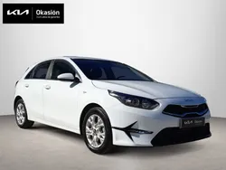 Blanco Usado 2024 Kia Ceed Berlina | 19.490 € (Precio justo)