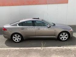 Gris / plata Usado 2008 Jaguar XF Premium Luxury Berlina | 9000 € (Un poco caro)