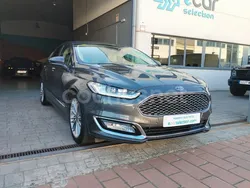 Gris / plata Usado 2018 Ford Mondeo Vignale Berlina | 18.500 € (Precio justo)