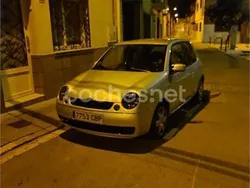 Gris / plata Usado 2002 VW Lupo Conceptline Utilitario | 2800 €