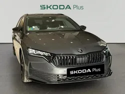 Gris/plata Nuevo 2025 Skoda Octavia SportLine Familiar | 36.990 € (Caro)